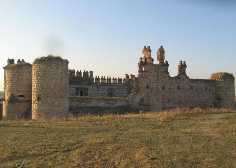 Castillo de San Silvestre, Spain